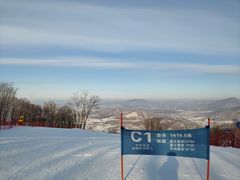 -中旅松花湖滑雪场