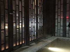-裕龙汤泉