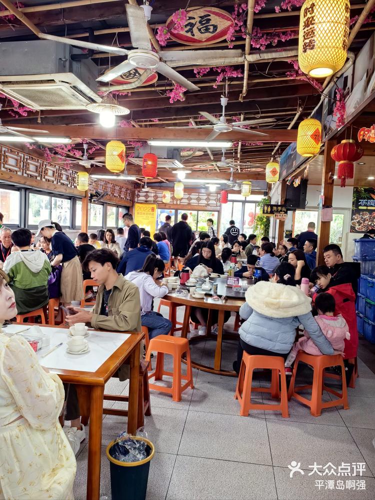 平潭岛地道农家乐海鲜大排档