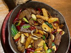 -云海肴·汽锅鸡·云南菜(天山百盛优客店)