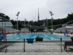 -越秀山游泳场