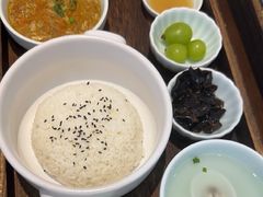 -蟹上黄·蟹黄面·江南糖水(人民广场店)