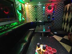 -钱莊Party连锁KTV(常平店)