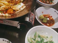 -富正毅三下锅(体育馆店)