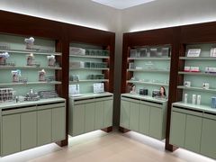 -宝龙城(杭州滨江店)