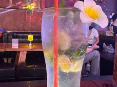 -喜鹊音乐酒馆(西街店)