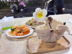 -啰啰冰屋(景洪总店)