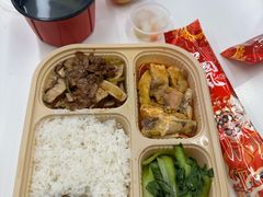-银泰百货(厦门国贸中心店)