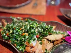 大理风味葱椒鸡-花马天堂云南餐厅 Lost Heaven(外滩店)