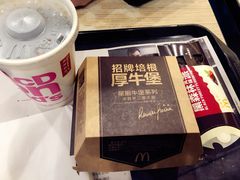-麦当劳(百联西郊购物中心店)