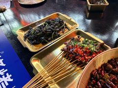 -何师烧烤Pro ·江湖川菜·小龙虾·精酿(太古里旗舰店)