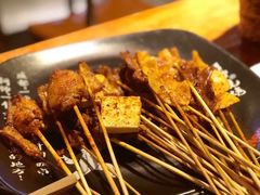 何师烤肉-何师烧烤Pro ·江湖川菜·小龙虾·精酿(太古里旗舰店)