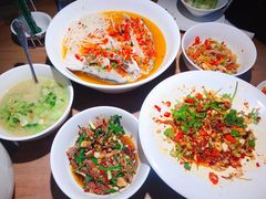 -费大厨辣椒炒肉(吉联MALL店)