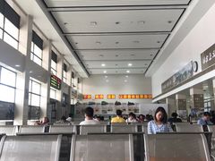 候车大厅-平湖站