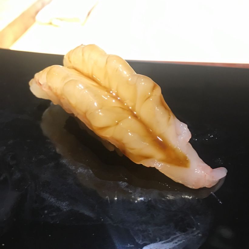 鸟贝寿司:贝类都特别新鲜,口感爽爽的.