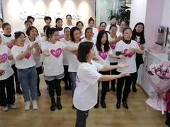 -爱月宝月嫂·育儿嫂(哈尔滨总店)