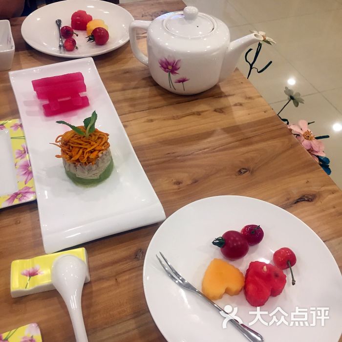 格桑花开素食馆图片