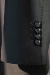 -优刻西服西装定制(金轮国际广场店)