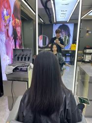 -藤野造型烫发染发