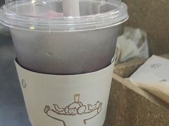 -喜茶(上海淮海中路渔阳里店)