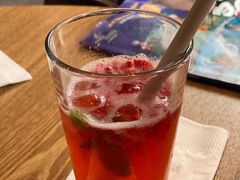 -星巴克臻选(上海合生汇1F店)