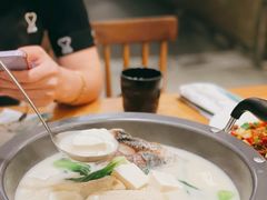 农夫山泉奶汤鱼头-7017浙菜•建德味(市心北路店)