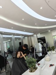 -MOVAN  HAIR莫凡匠人发型屋