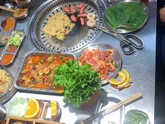 -马路牙子烧烤音乐酒馆(望京店)