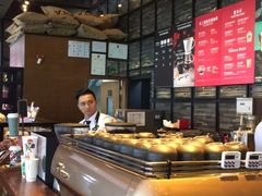 自助取餐区-星巴克臻选(深圳皇庭广场分店)
