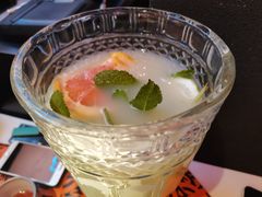 -鸣记脆皮烤鱼·海鲜烤鱼(三八广场店)