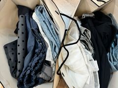 -眷顾自助服装工作室(中南金石国际广场A座店)