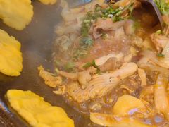 -炖四方东北铁锅炖·烧烤小龙虾(中豪国际店)