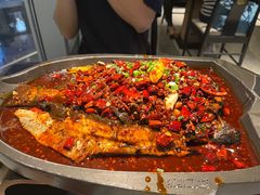 -江边城外烤全鱼(世茂广场店)