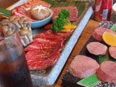 -炼火烤肉店
