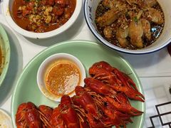 -靓虾二哥长沙地标小龙虾(五一广场店)