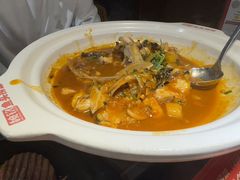 -魏铭鱼头捞饭(晋阳路店)