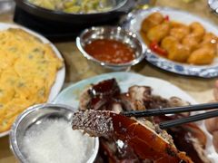 -黄记四更烤乳猪店