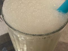 新鲜的酸奶奶昔-Pita's&Tika's中东和印度风味餐厅(龙湖天街店)