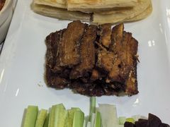 烙饼卷带鱼-老浒记烤鸭-北京菜(琉璃厂店)