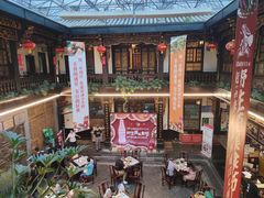 -蔼若春.传承三十年云南菜(金碧公园店)