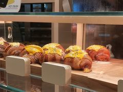 -HOT CRUSH趁热集合·现烤面包(环球港店)