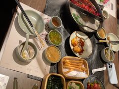 -盡膳口福跷脚牛肉火锅(晶耀前滩店)