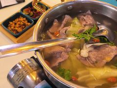 跷脚牛杂-付掌柜在成都·热炒砂锅集(金禾店)