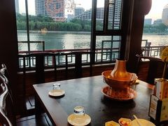 -南门涮肉通州店-停车场