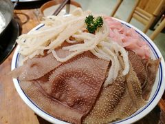 -周小明火锅(黑金冠社区店)