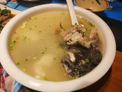 -臻鲜燕海鲜融合餐厅(金陵style店)