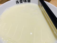 -弄堂咪道-饭香·面香·馄饨香(汇锦广场店)