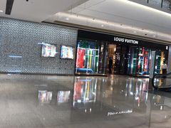 -御金匠奢侈品维修保养(港汇恒隆店)