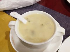 奶油蘑菇汤-亚桥咖喱(延安路店)