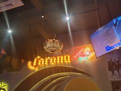 -鲨鱼美式餐厅酒吧Sharky